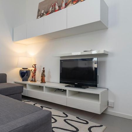 Appartement Cosy 1 Bed Flat With Terrace à Milan Extérieur photo